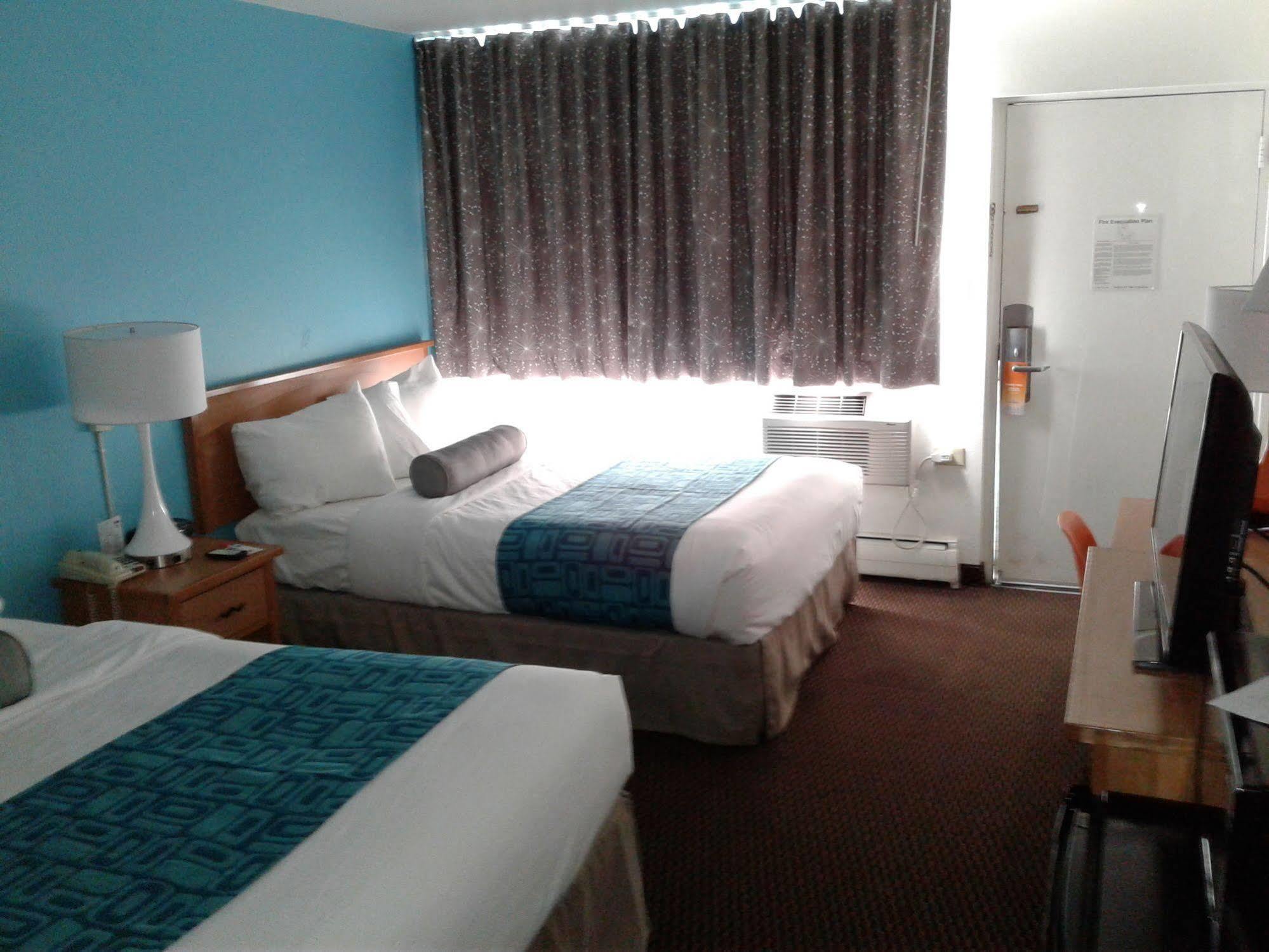 Howard Johnson By Wyndham קולורדו ספרינגס מראה חיצוני תמונה